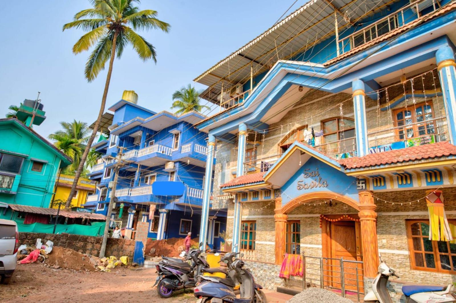 Hotel Savita Calangute Bagian luar foto